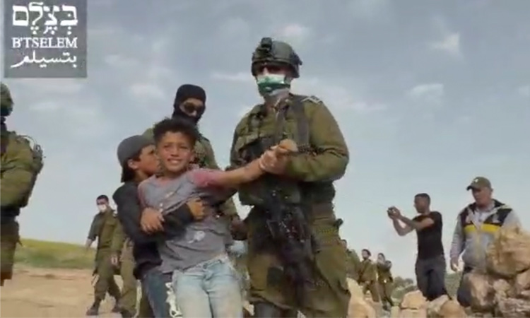 Palestinianchildren-held