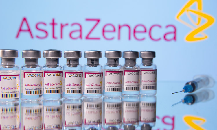 AstraZeneca-vaccineshot
