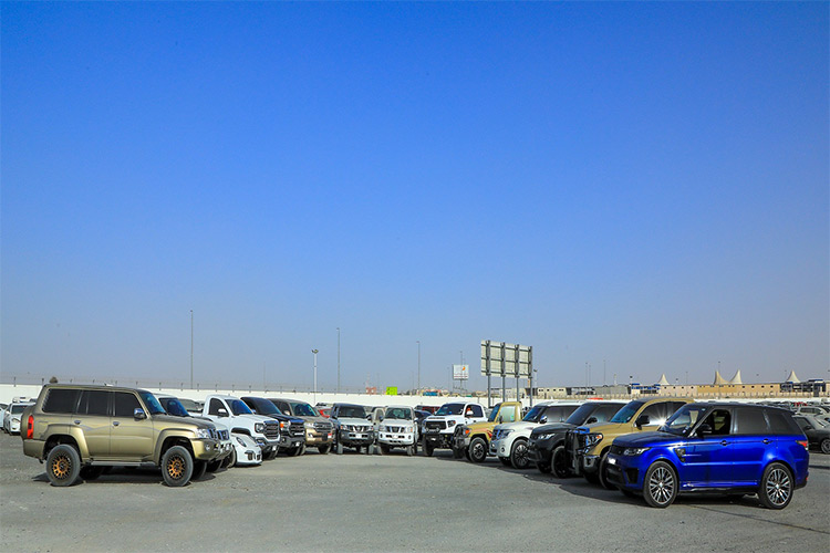 Dubai-confiscates-cars-750x450