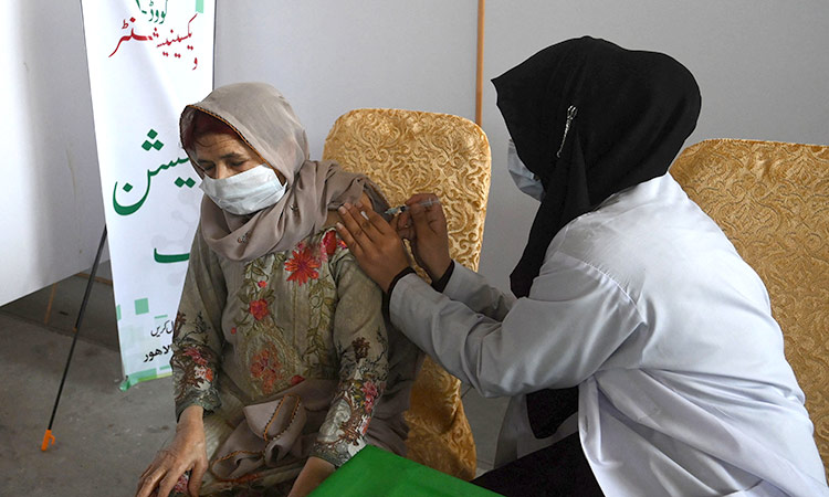Pakistan-vaccine-April01-main1-750
