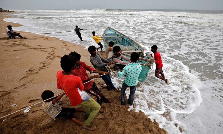 India-cyclone-May17-main3-750