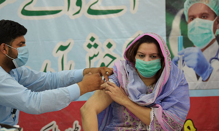 VaccinePakistan-8-750x450