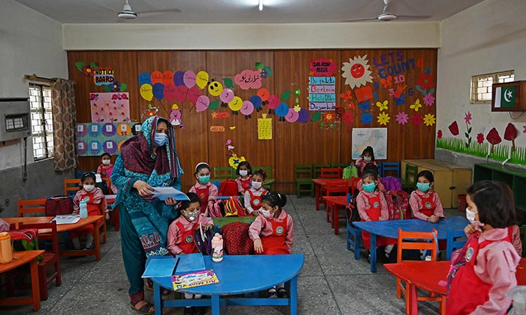 Classroom-Pakistan-750x450