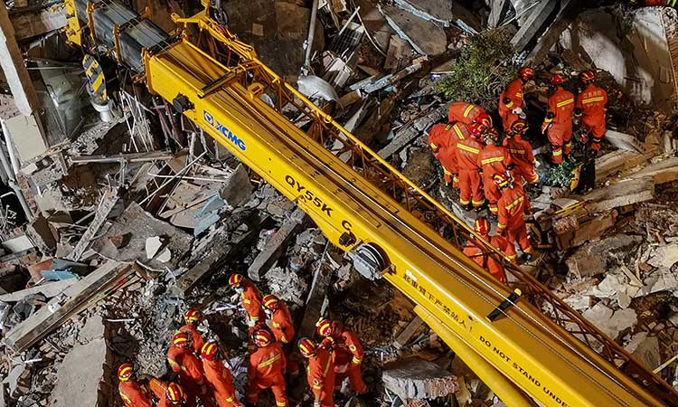 China-Hotel-collapse-main1-750