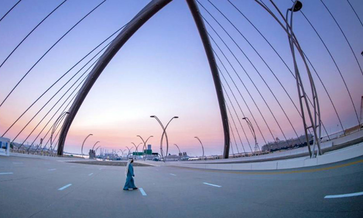 Infinity-Bridge-in-Dubai-main1-750