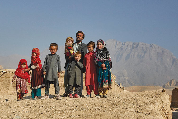 BigHeart-Afghan-Family