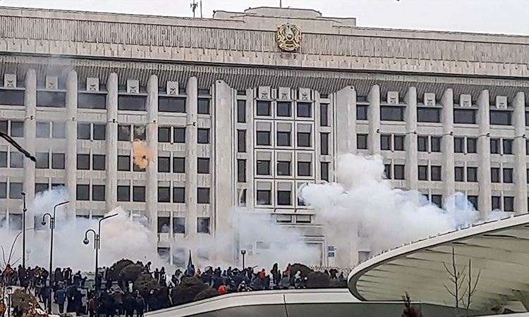 Kazakhstan-protest-Jan05-main1-750