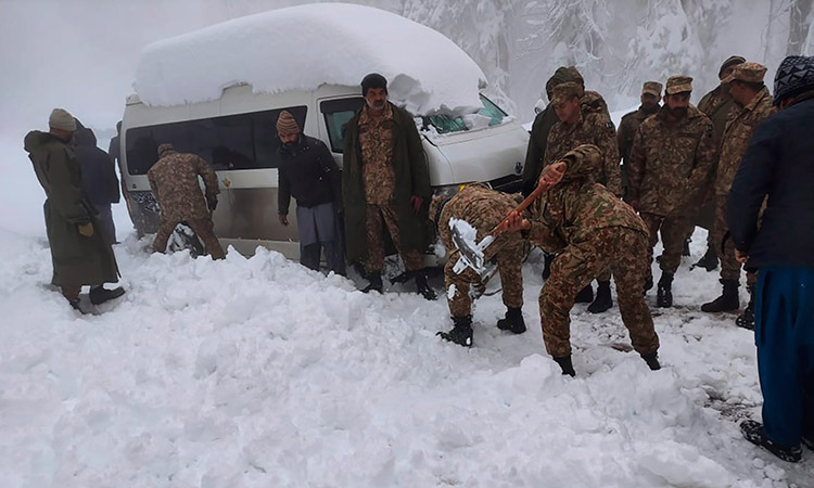 Pakistan-Winter-tragedy-main4-750