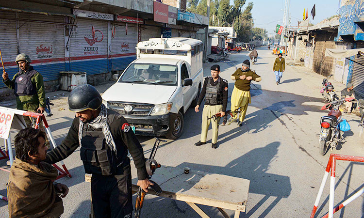 Pakistanpolice-Bannucheckpost