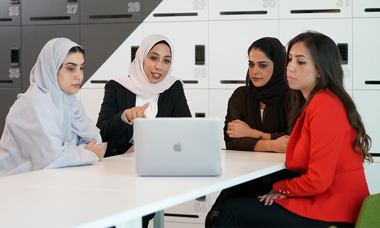 Emiratiwomen-business