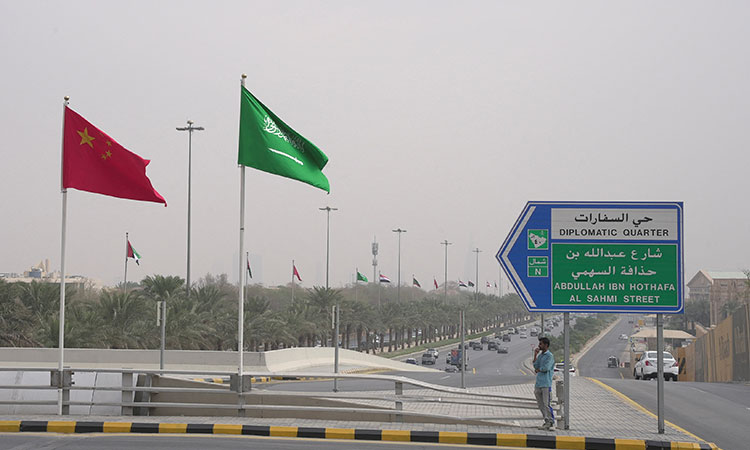 China-Saudi-flags-Riyadh