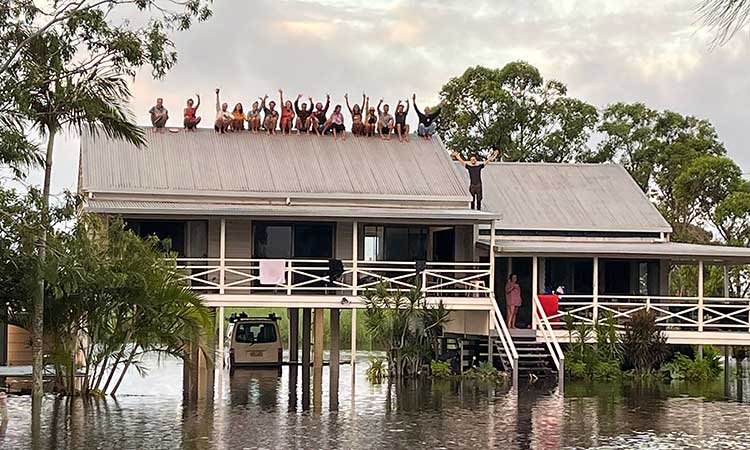 Australia-flood-March1-main1-750