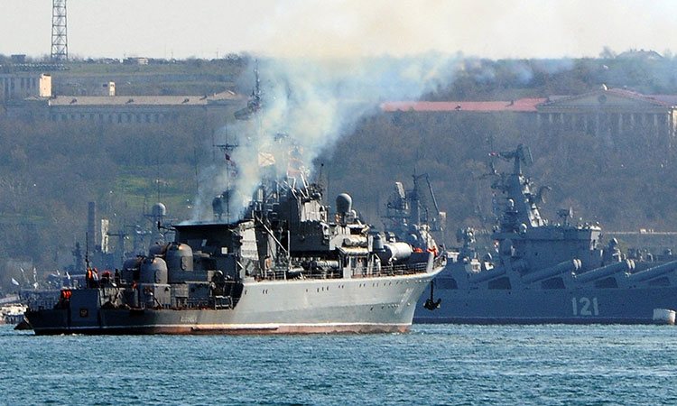 Ukraine-Russia-warship-main1-750
