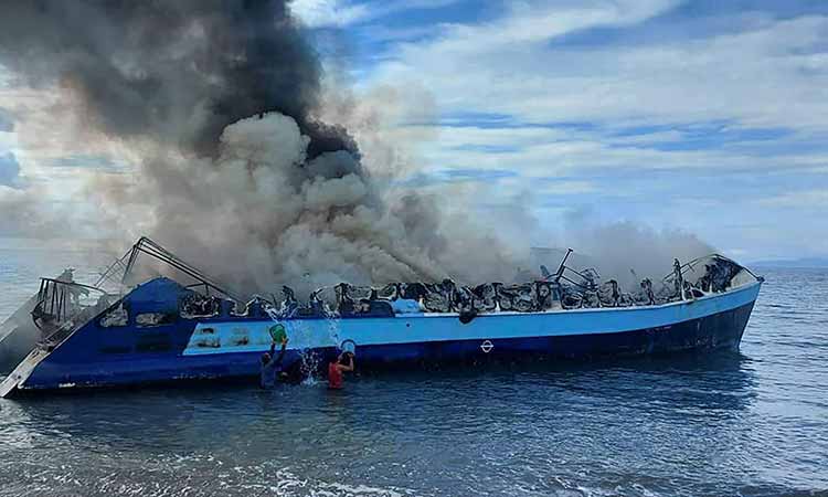 Philippines_Ferry_Fire-main1-750