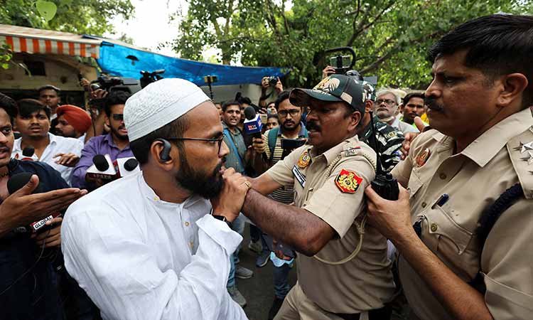 India-Muslim-protest-main2-750