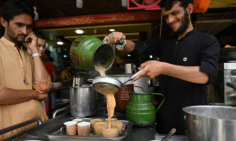 Tea-stall-Pakistan2