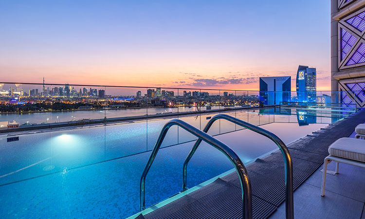 Swimmingpool-Dubai