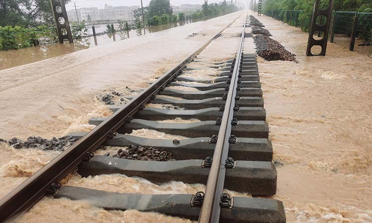 China-floods-June21-main3-750