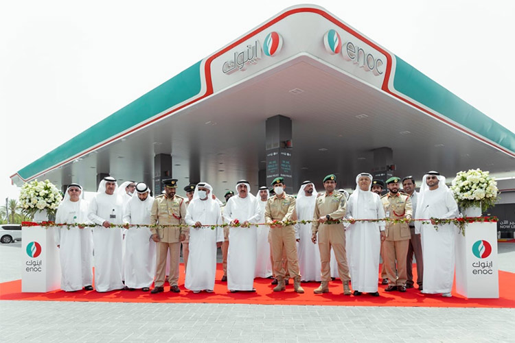 Dubai-police-chief-opens-petrol-station-750x450