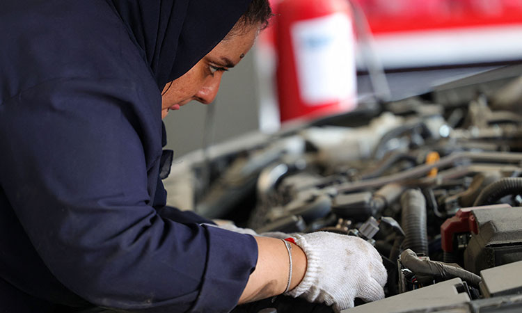 Saudiwoman-engine