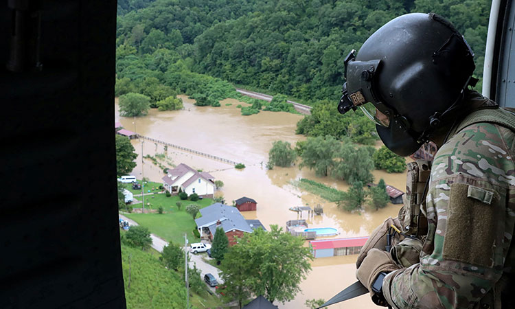 Kentucky-flood-helicopter