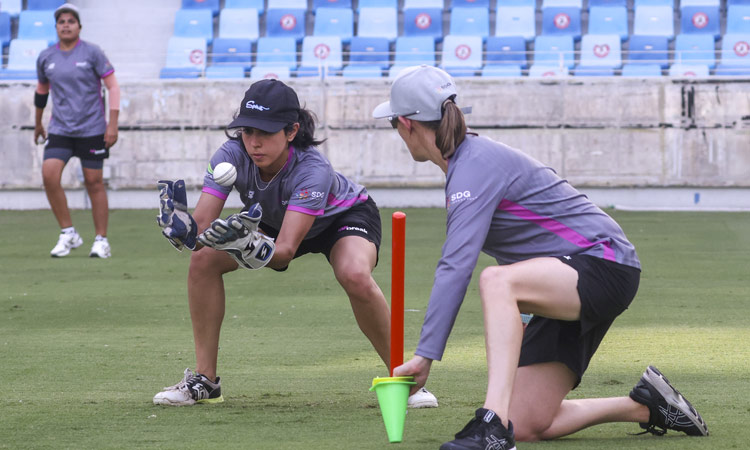 women-cricket-dubai