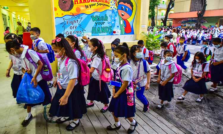Philippine-virus-School-Aug22-main1-750