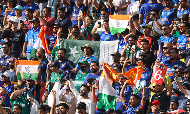 India-Pak-cricketfans