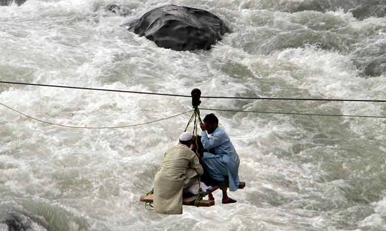 Pakistan-floods-Aug31-main3-750