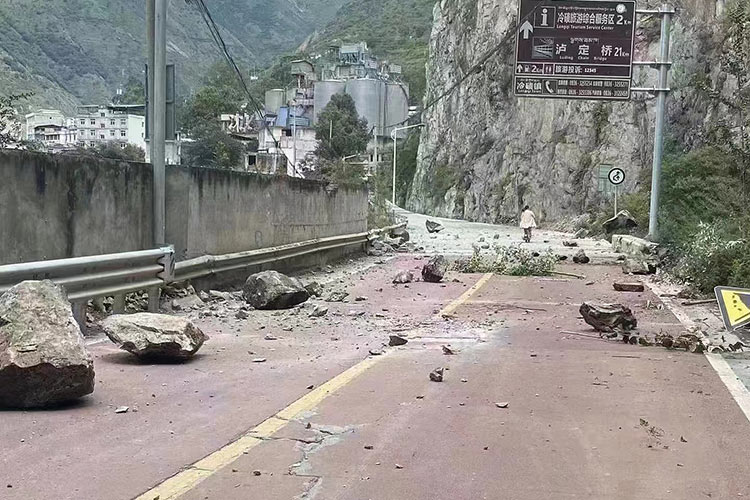 China-Earthquake-Sept5-main2-750