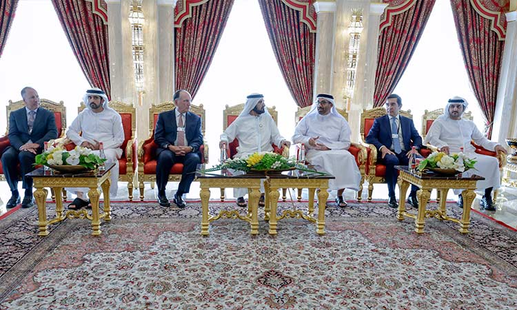 Sheikh-Mohammed-meets-bankers-750x450