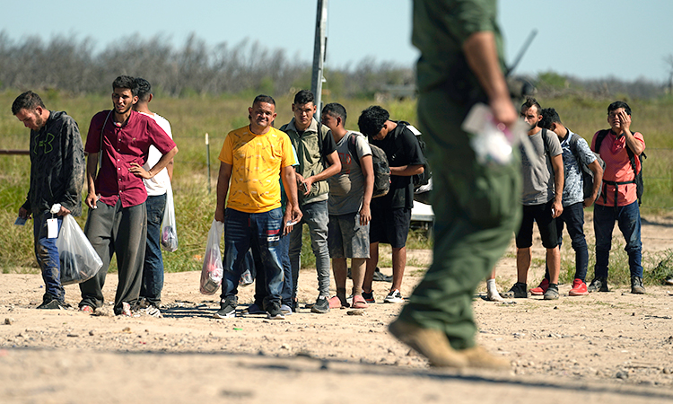 Texas-Immigration-Border-Arrests-main1-750