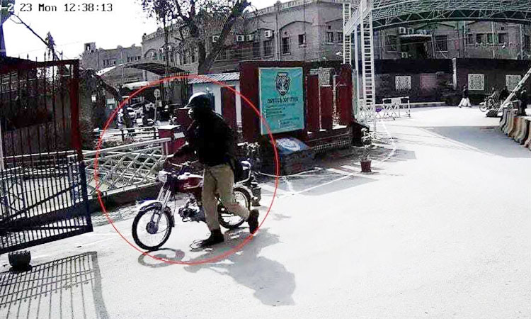 Peshawarbomber-CCTV