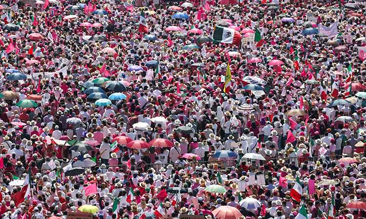 Mexico-protest-Feb27-main1-750