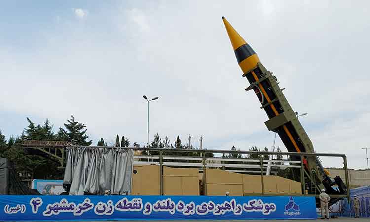 Iran-ballistic-missile-750