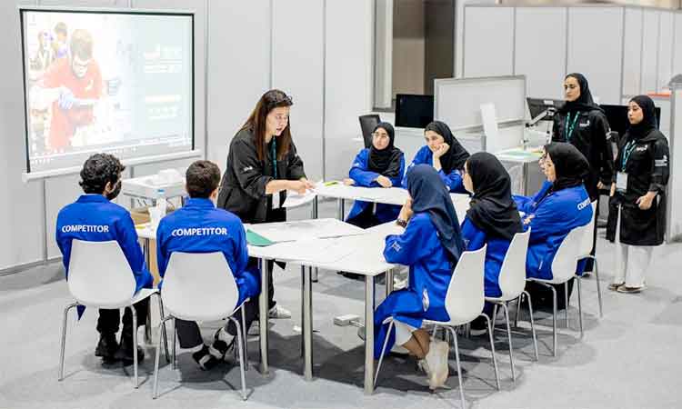 Studying-Emiratis-main1-750