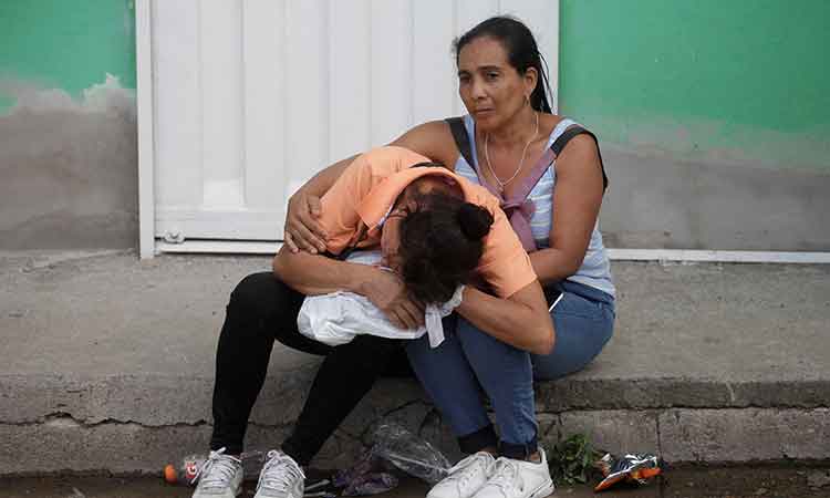Honduras-jail-women-main3-750