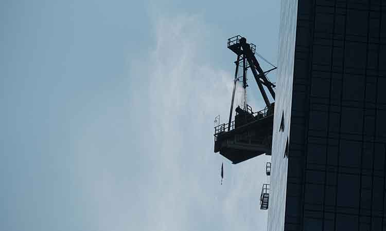 New-York-crane-collapse-main2-750
