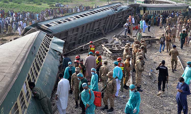 Pak-rail-derailment-750x450