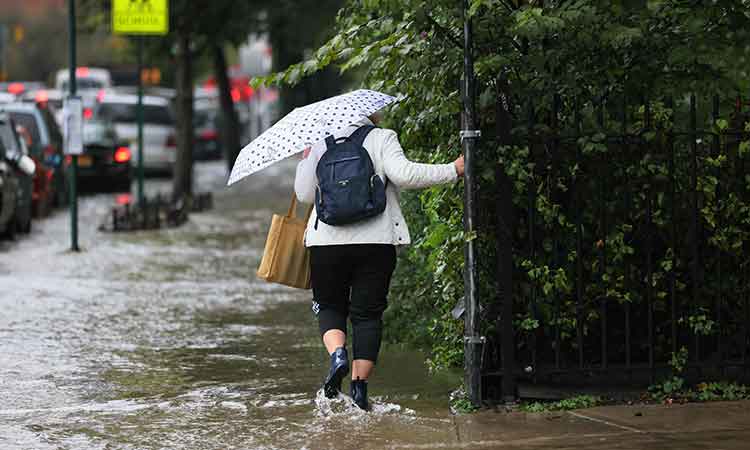 New-York-rains-Sept30-main4-750