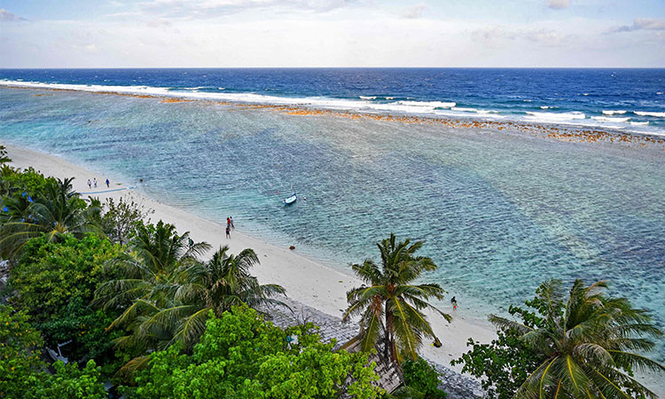 Maldive-Beach1