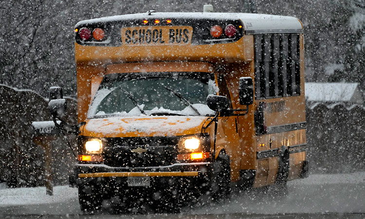 Snowstorm-schoolbus