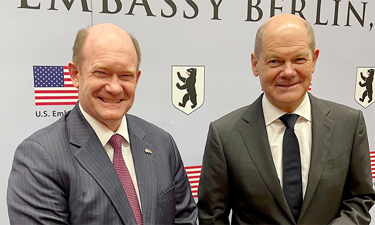 Chris-Coons-Olaf-Scholz-750