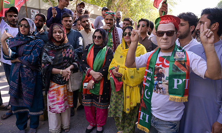PTIsupporters-Pollprotest
