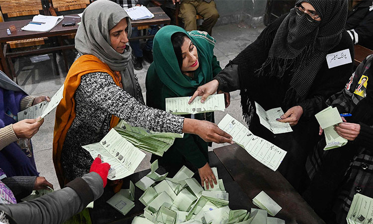 Pakistanelection-countingbegins