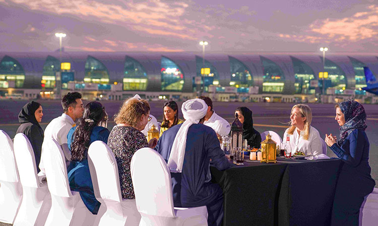 Iftar-DubaiAirport-Iftaronrunway