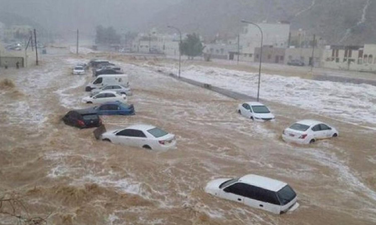 Omanflood-April15