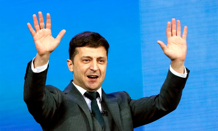 Zelensky finally makes a statement on quid pro quo