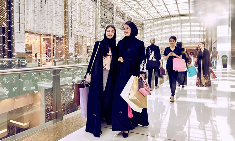 Dubai shoppers