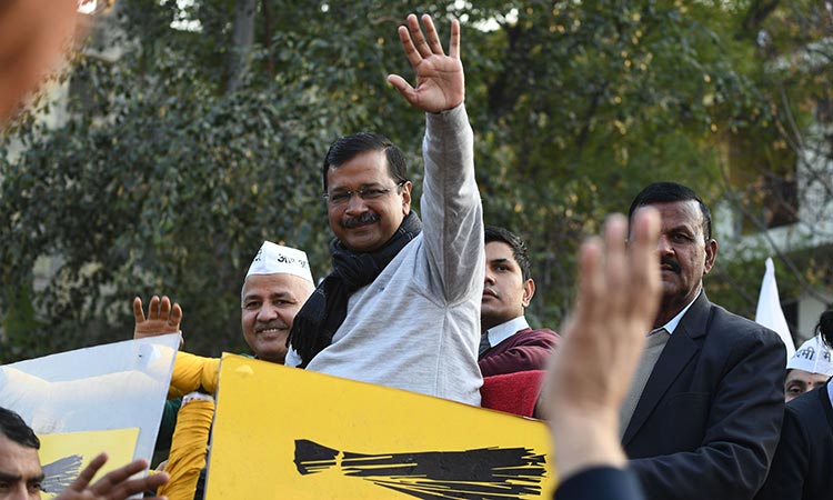 Advantage Kejriwal, but stiff challenge not ruled out
